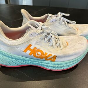 HOKA ONE ONE CARBON X MENS 9.5